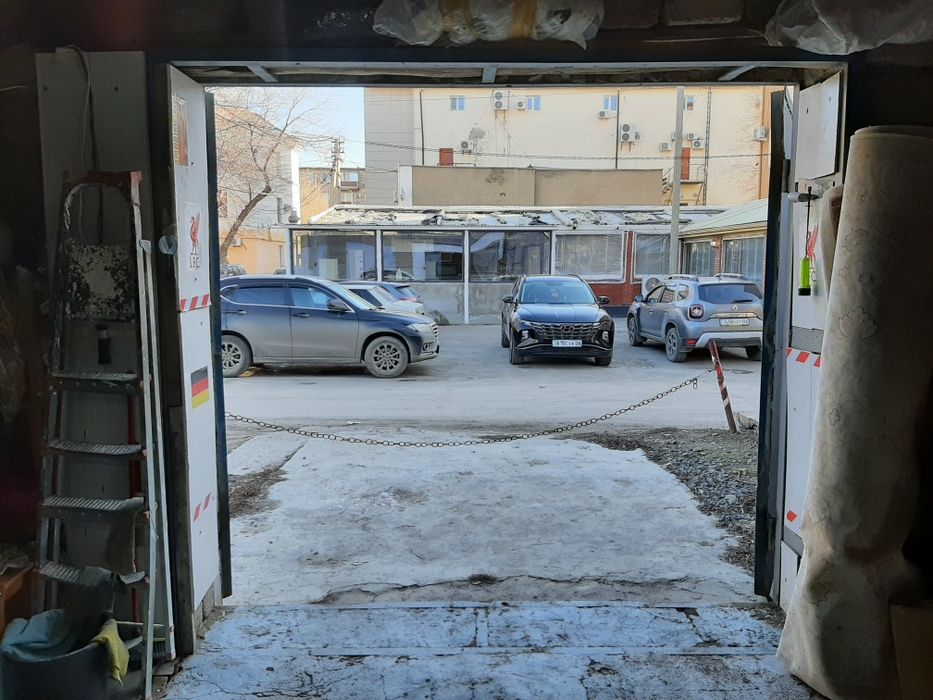 Продам гараж в центре города