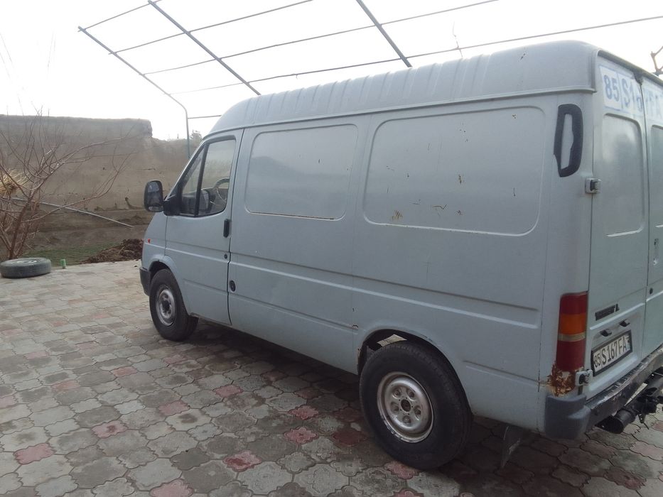Ford tranzet yuk furgon 1991 yil