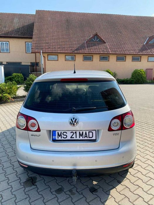 Vând Volkswagen Golf Plus