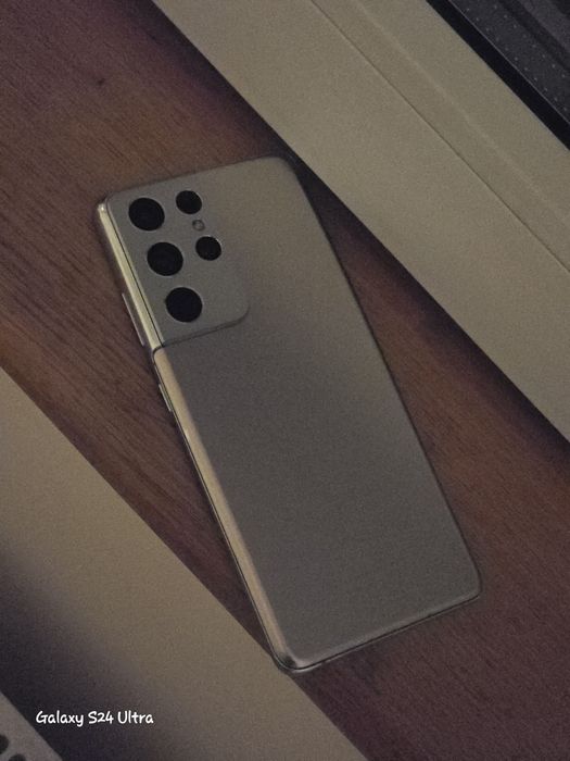 Samsung S21 Ultra impecabil (citiți descrierea)