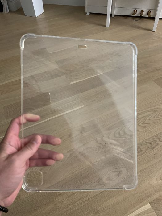 Чехлы новые на ipad pro 13 m4