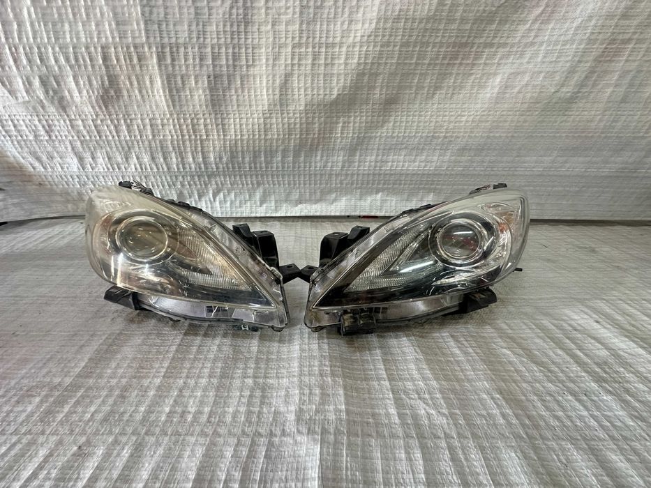 Фары фара Mazda 3 Axela BL5 09-13 год, ксенон, оригинал из Японии