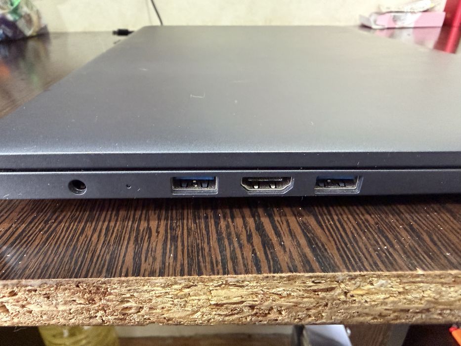 Продам ноутбук Redmi