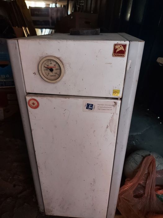 Продам газовый котёл