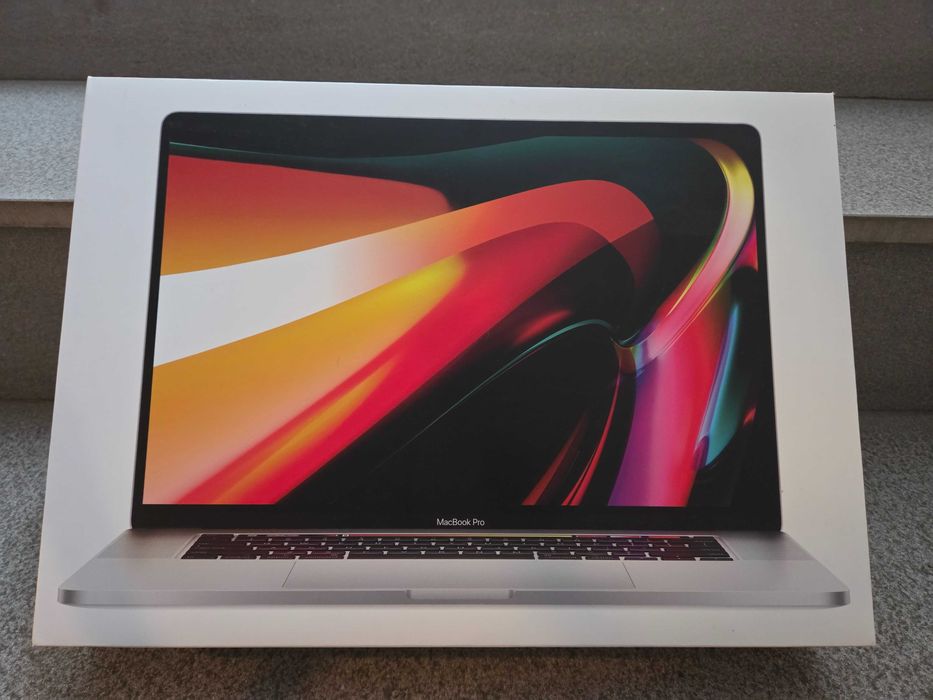 MacBook本体 MacBookpro 2019 2019 Apple MacBook Pro mit 2.3GHz Intel Core i9 Space Grau: Amazon