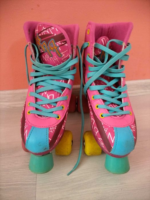 Ролкови кънки "Нина"