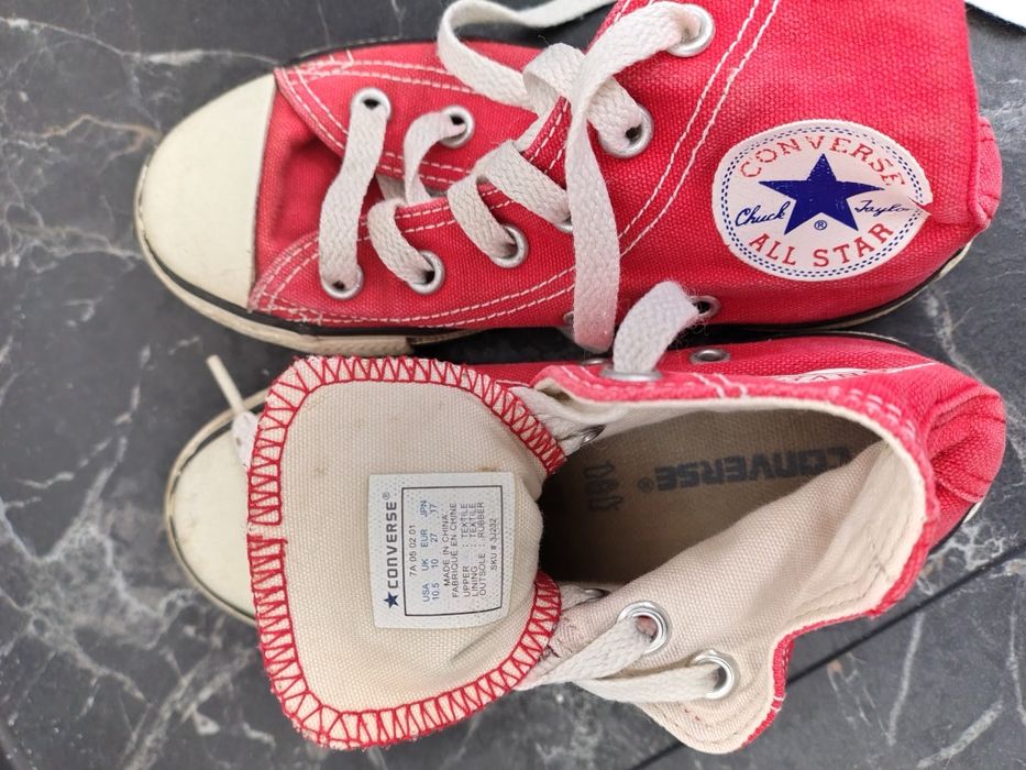 Четвени кецове CONVERSE