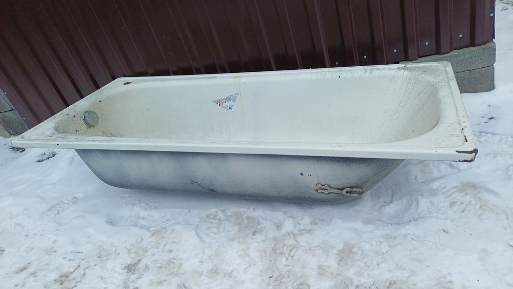 Продам ванну б/у