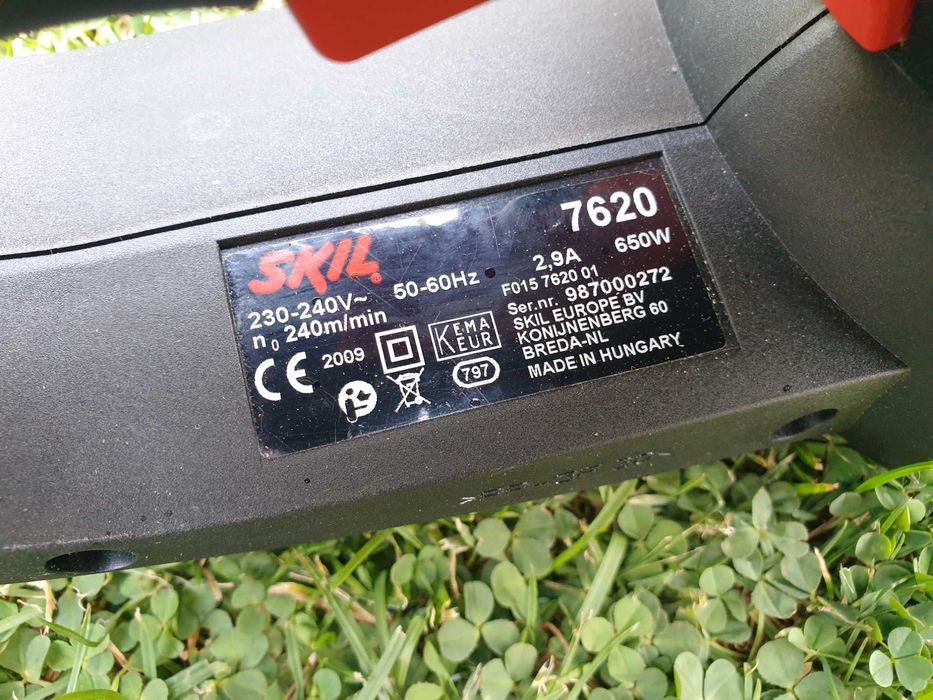 Masina, aparat de slefuit cu banda Skil 7620