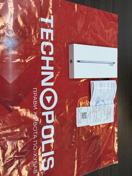 КАТО НОВ 256GB iPhone 17 Air 5G Гаранция Technopolis 2027г. Blue