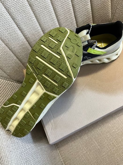 Маратонки ON Cloudhorizon