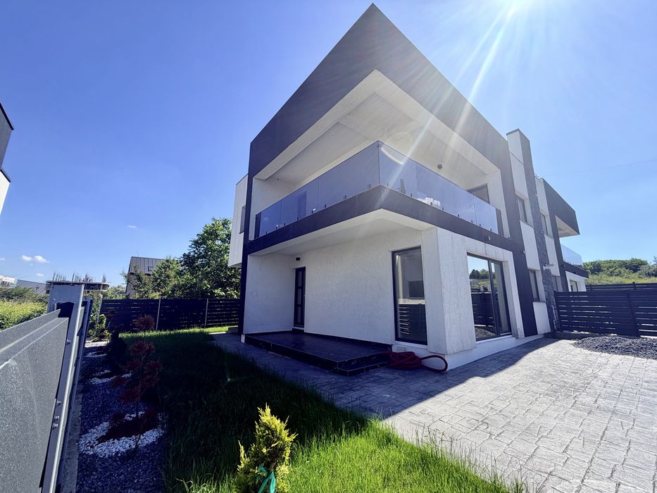 VILA TIP Duplex PREMIUM P+1E+Terasa Panoramica 4 Camere 2 Băi 190 MP  REDIU