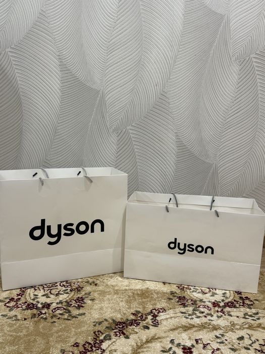 Продам 2 пакета Dyson