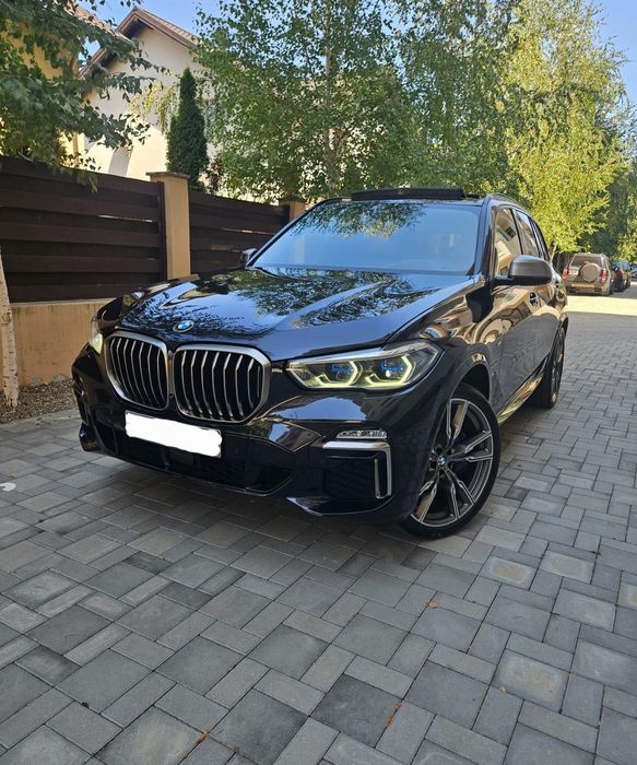 Bmw X5 M Pachet  / 400 CP ~ Sky Lounge ~ H & K ~ Soft~Camere 360°~FULL