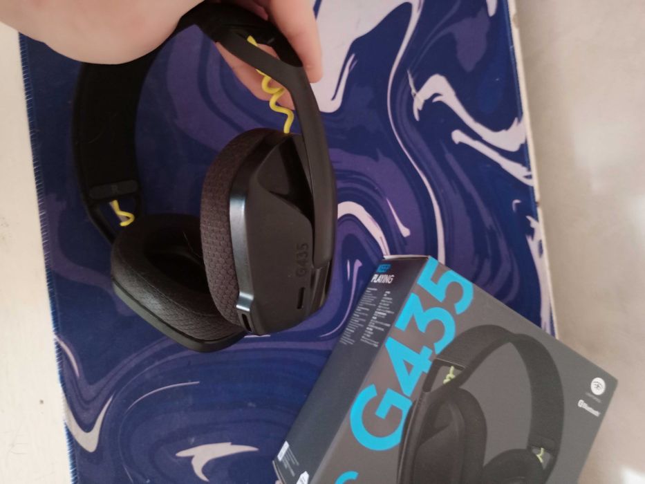 Беспроводные наушники Logitech