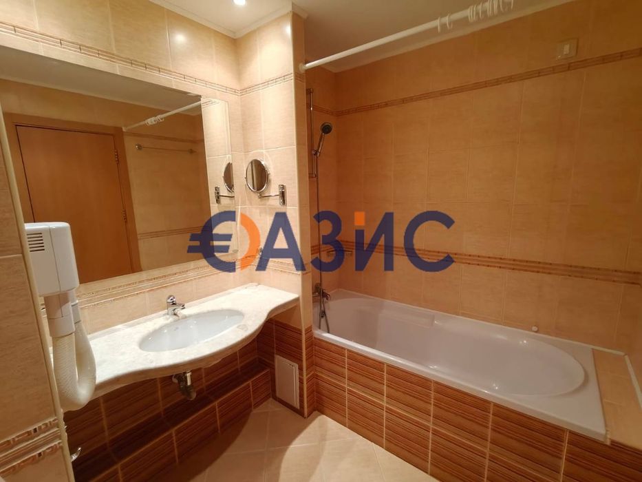 Продава се Едностаен апартамент в к.к. Слънчев бряг - 47 кв.м за 1245 €/кв.м - Снимка #8