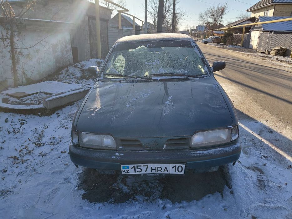 Продам ниссан p10