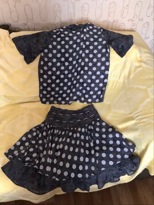 Продам костюм