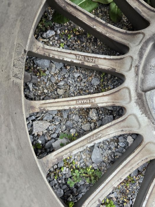 Гуми с джанти 225/45/18 Летни