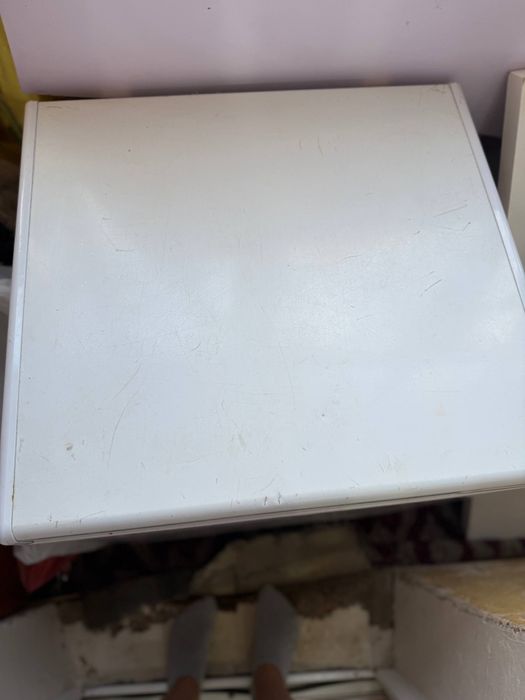 Продам морозильную камеру