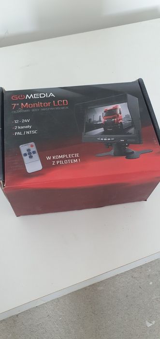 Monitor auto nou