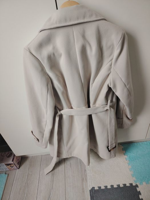 Пролетно- есенно палтенце