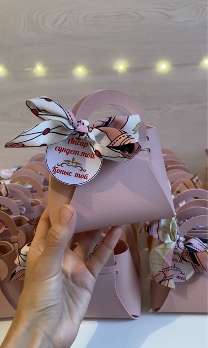 бонбоньерки тойбастар