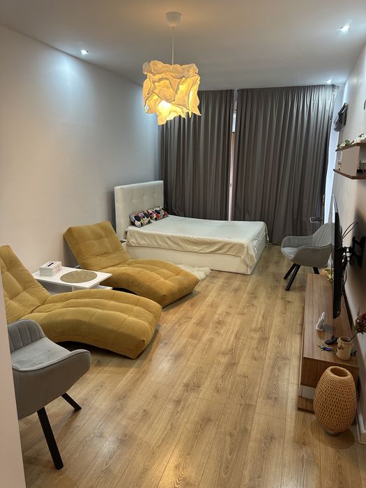 Garsoniera moderna cu balcon Bloc nou 51 m2 direct propietar