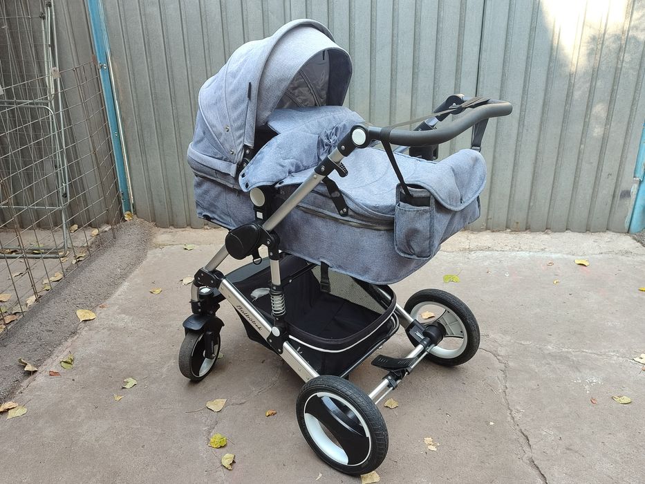 Продам коляску б/у в хорошем состоянии