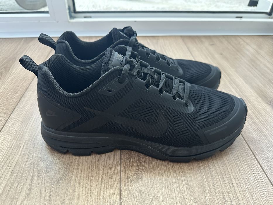 Летние кроссовки Nike 44р