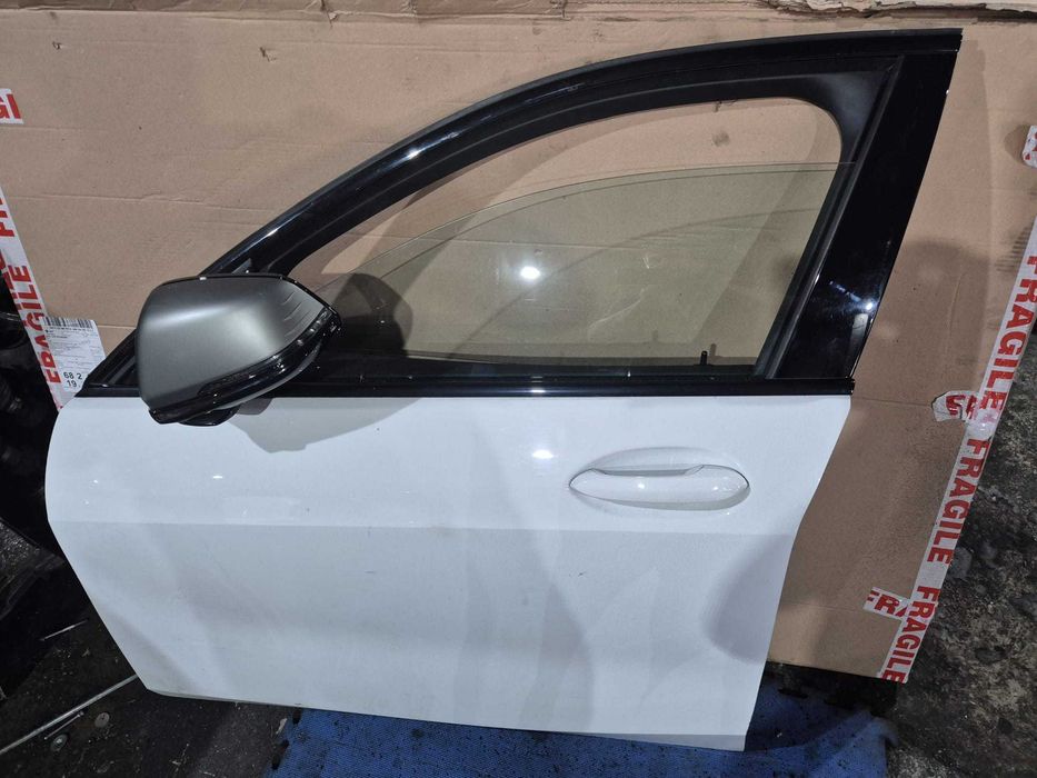 Piese dezmembrez dezmembrari BMW F40 xdrive seria 1 M135ix an 2020 Bucuresti Sector 6 usa fata spate amortizoare stopuri haion portbagaj fuzeta