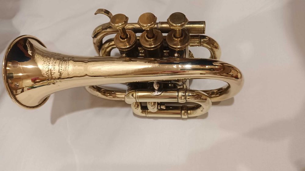 Тромпет Boosey Bessons & co London.