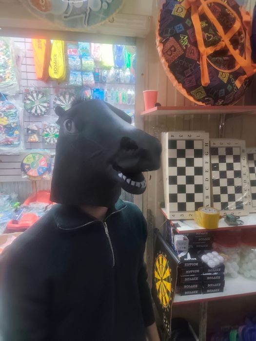 Маска лошади символ 2026года