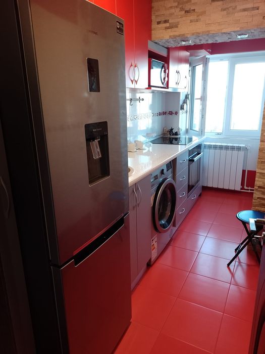 Garsoniera decomandata zona Far/Bila