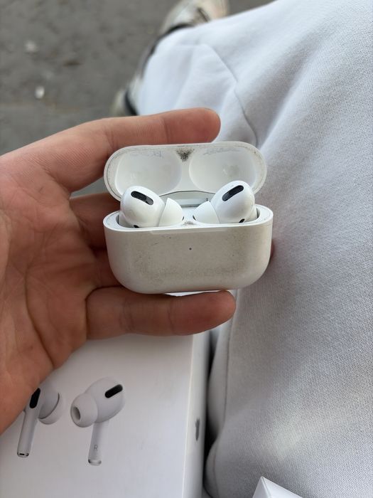 Наушники AirPodsPro