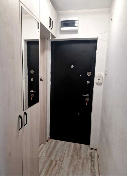 Vand Apartament 2 camere zona Grădiște