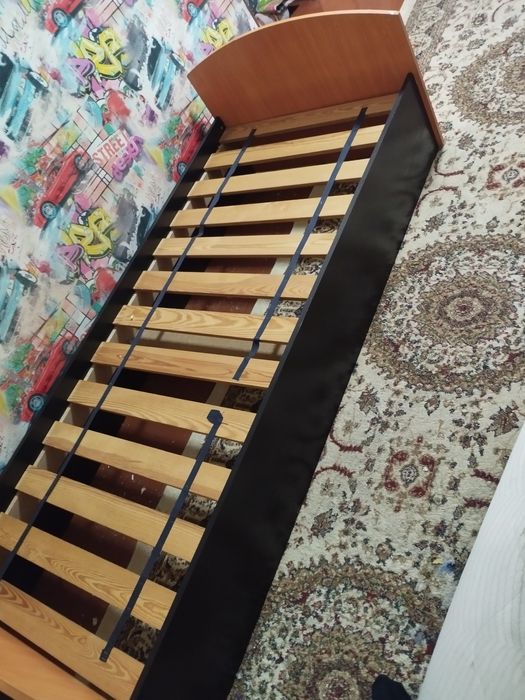 Продам детскую кровать