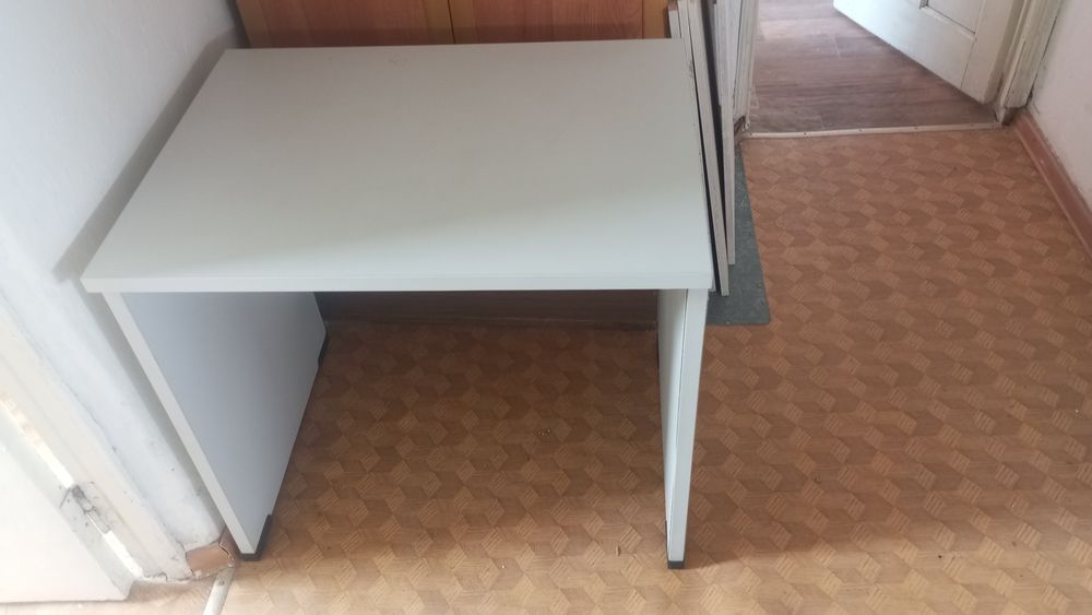 Компактные столы