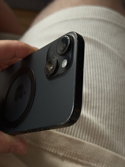 Iphone 15 128GB черен
