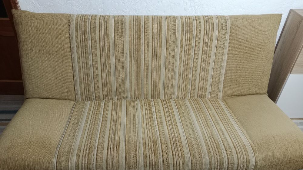 Продам диван в хорошем состоянии