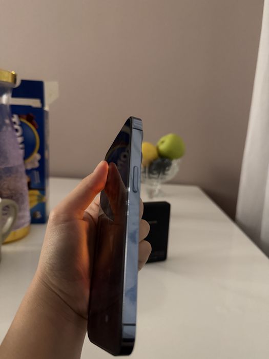 продам iphone 13 pro