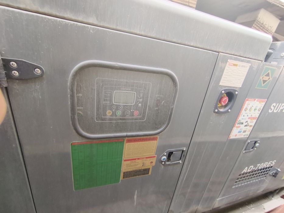 Продаётся генератор солярка 70-85 ват, шумный