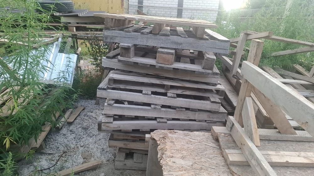 Продам поддоны обычные