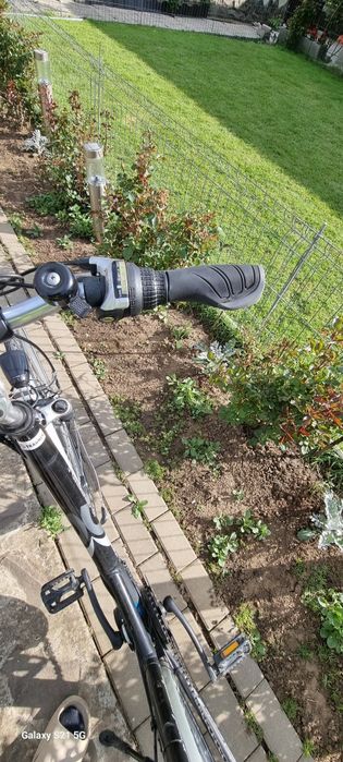 Vând bicicleta electrica