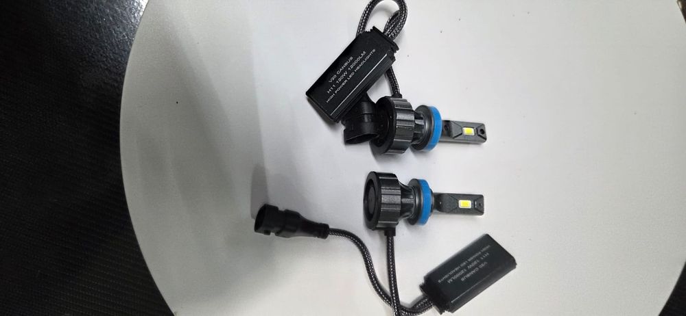 Set 2 Becuri LED H11 Canbus 120W – 12000 LM, 6000K Alb Rece, V20