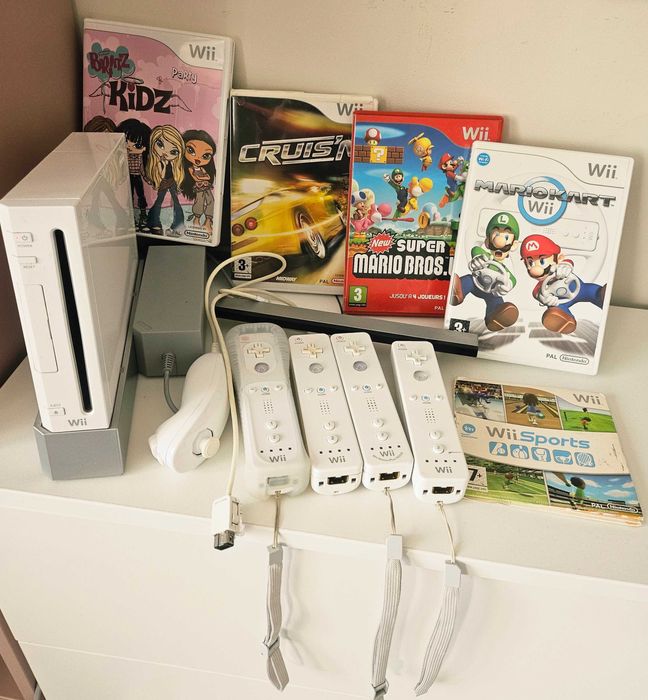Joc Wii complet, stare perfecta de functionare, cu placa inclusa