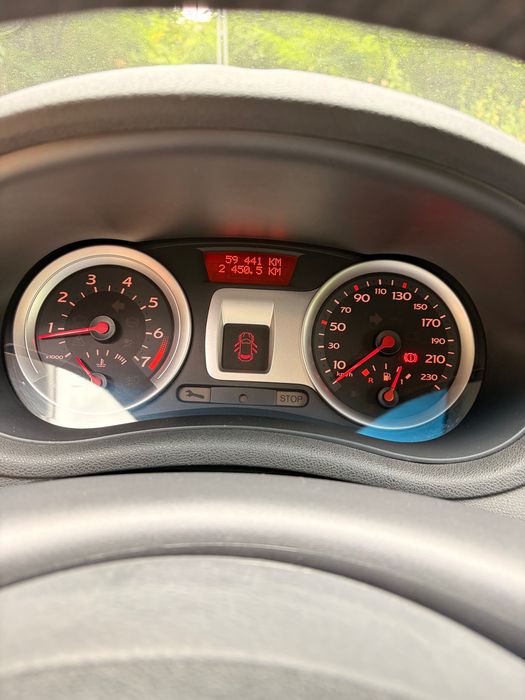 Renault Clio III (Clio 3) 2007, DOAR 59.441km! motor 1.2 benzină, dotarea Dynamique