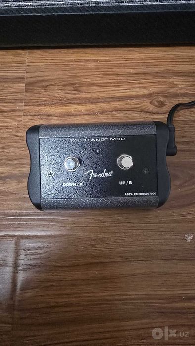 Гитарный усилитель fender mustang 3, 100 вт
