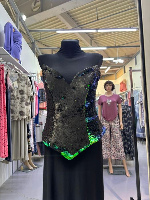 Женское шикарное платье