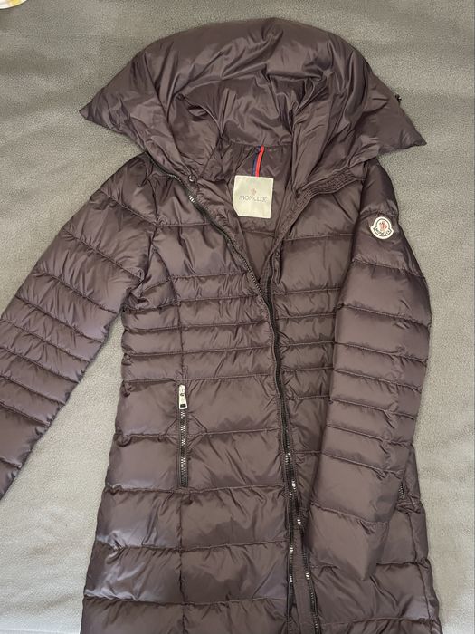 Лилаво, дълго яке Moncler